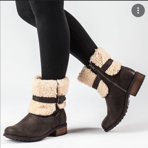 UGG Shoes - UGG Brayre Shearling Boots